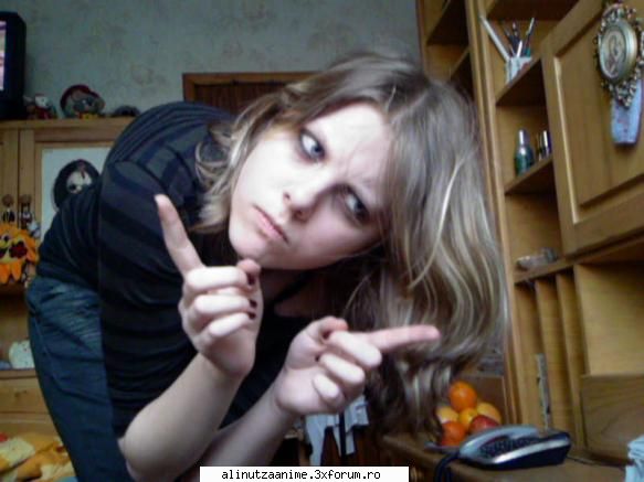 Poze cu noi... - am si io o poza nemodifikta ;)) ...k...poate nu - Despre noi...^_^